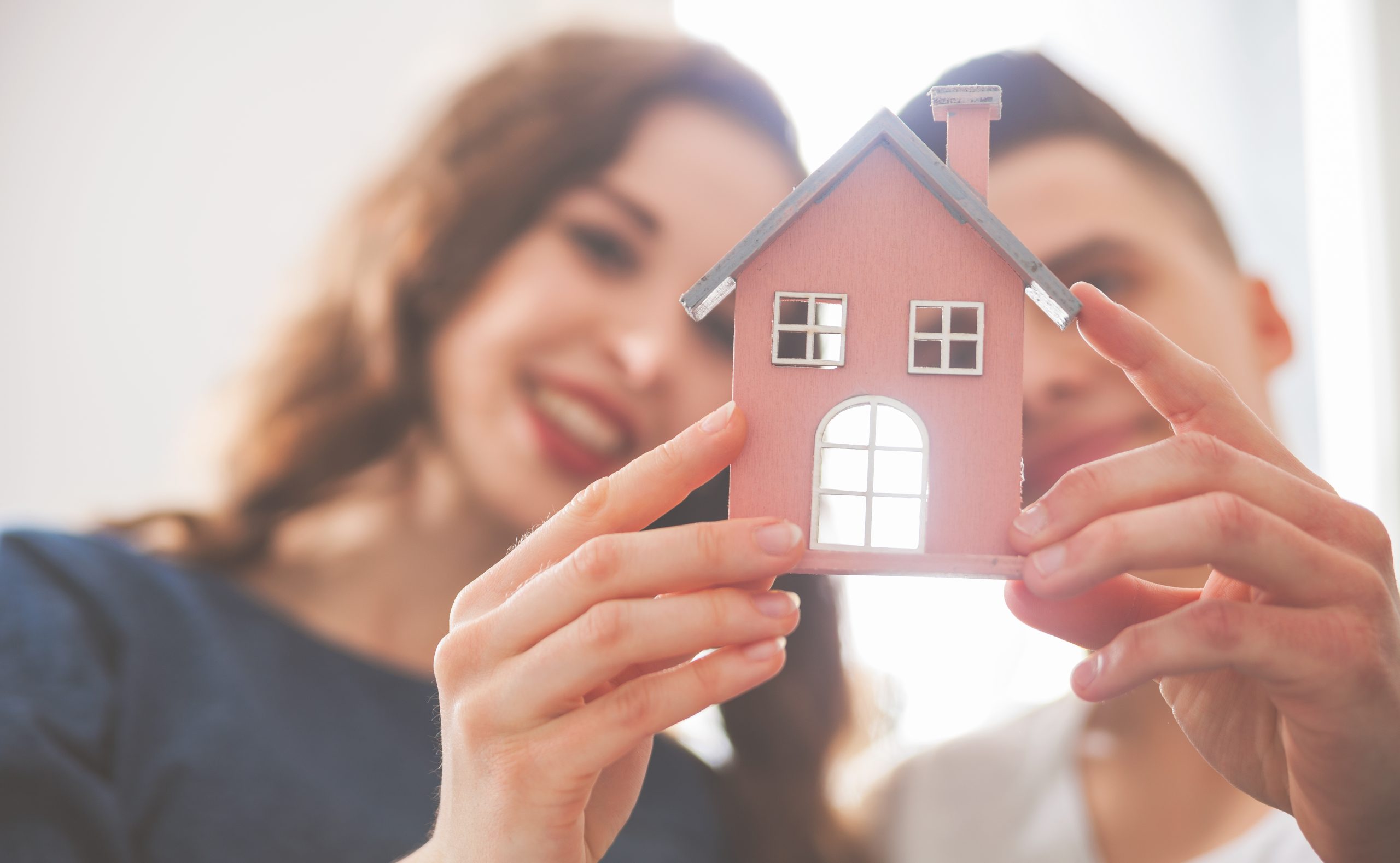 10 Essential Factors to Consider before Buying your Dream Home