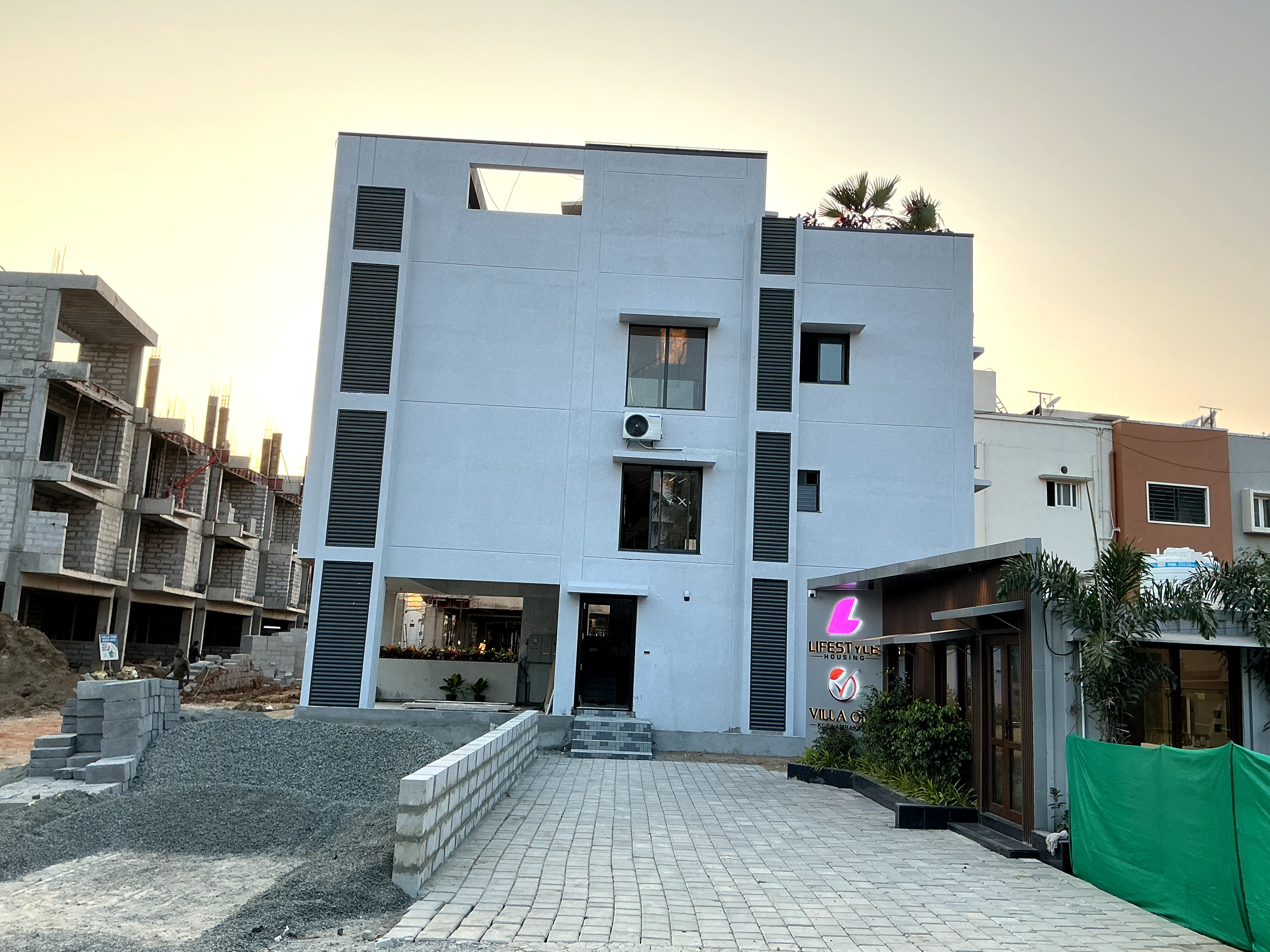 House for Sale in  Mugalivakkam